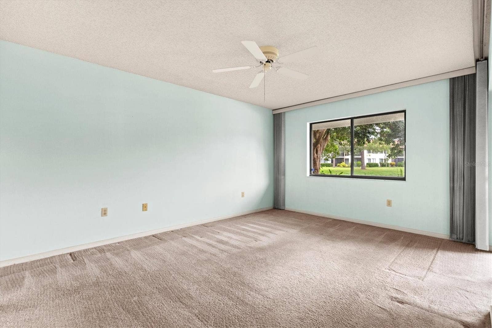 3118 WINDRUSH BOURNE, #8, Sarasota, FL 34235 Primary bedroom