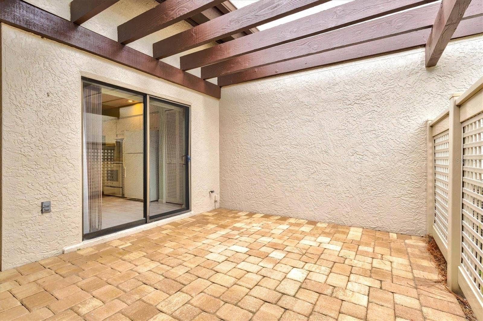 3118 WINDRUSH BOURNE, #8, Sarasota, FL 34235 Front lanai