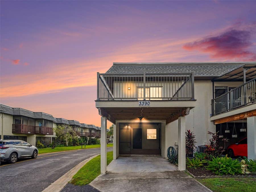 Property photo for 3390 RAMBLEWOOD COURT, Sarasota, FL