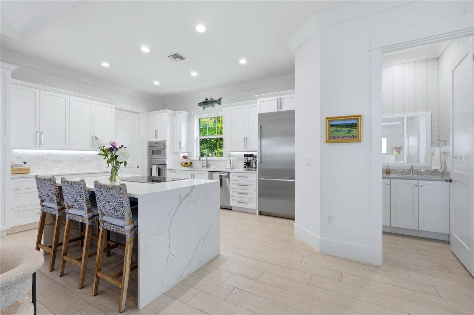 3913 ROBERTS POINT ROAD, Sarasota, FL 34242 3913 ROBERTS POINT ROAD, Sarasota, FL 34242
