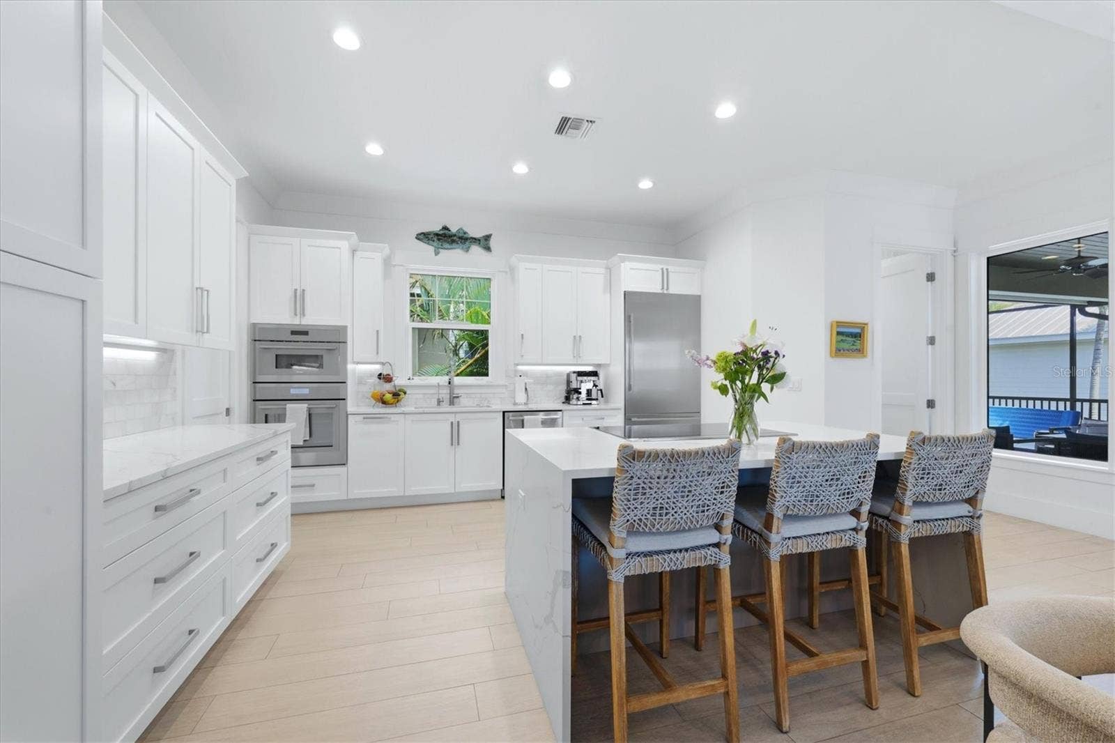 3913 ROBERTS POINT ROAD, Sarasota, FL 34242 3913 ROBERTS POINT ROAD, Sarasota, FL 34242