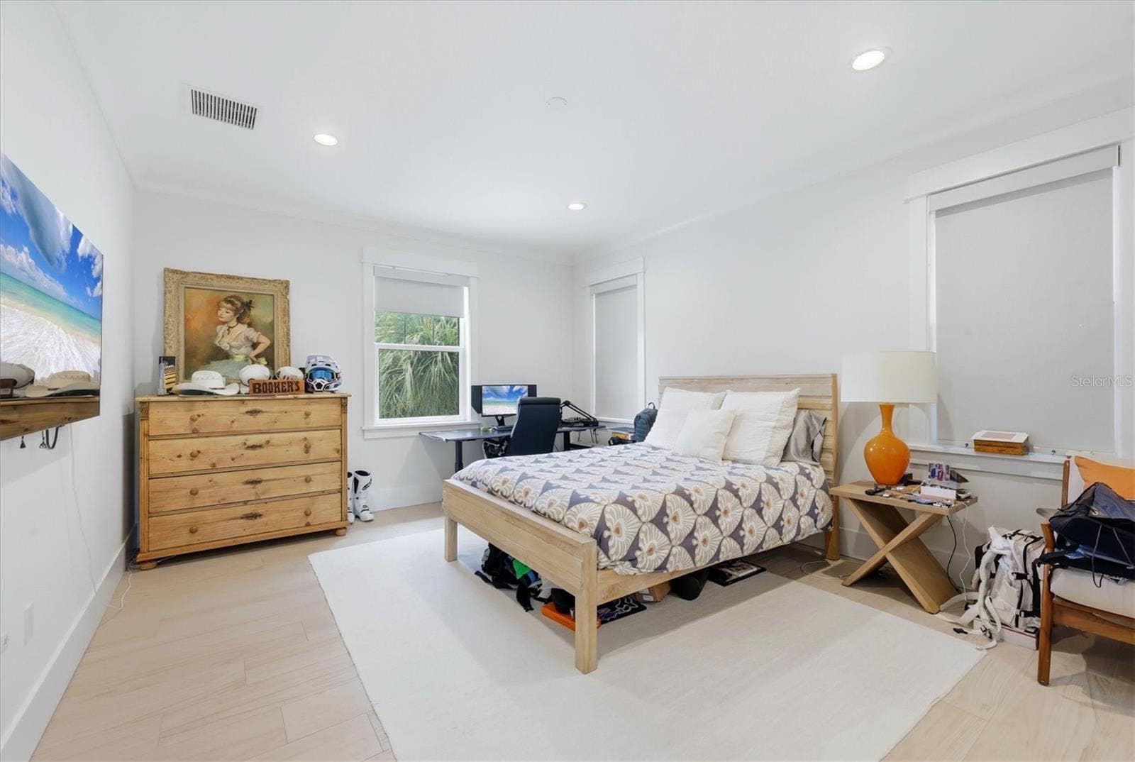 3913 ROBERTS POINT ROAD, Sarasota, FL 34242 3913 ROBERTS POINT ROAD, Sarasota, FL 34242