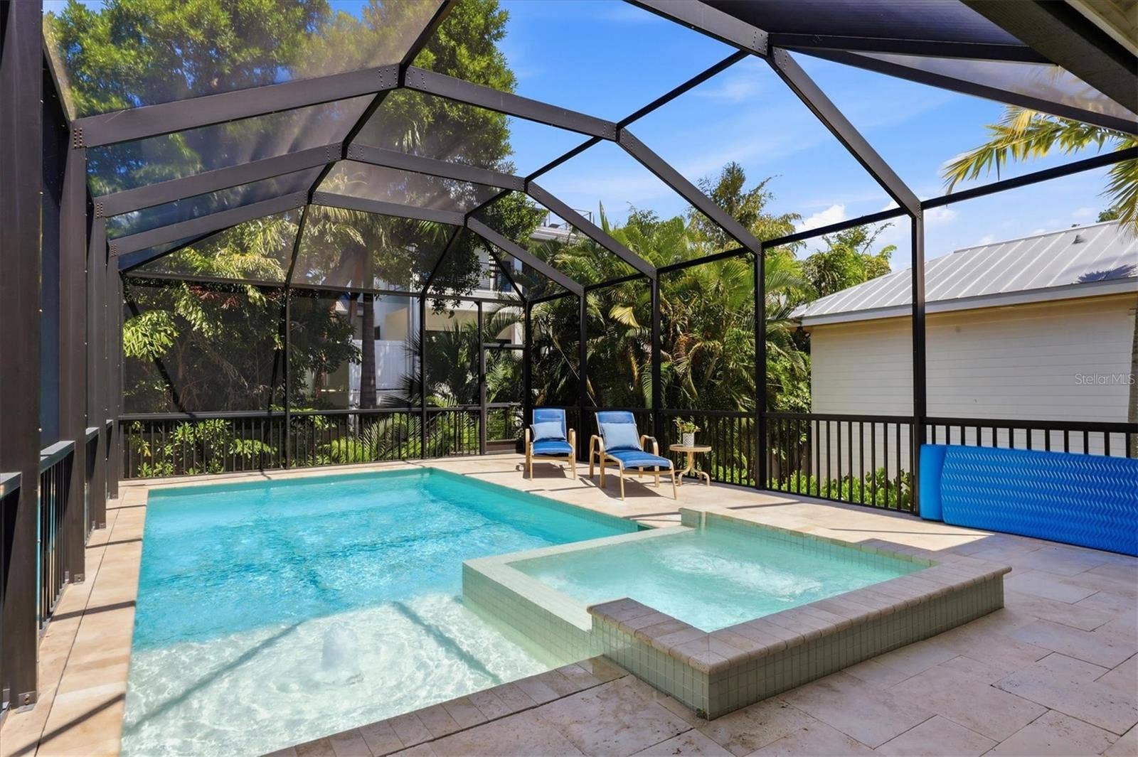 3913 ROBERTS POINT ROAD, Sarasota, FL 34242 3913 ROBERTS POINT ROAD, Sarasota, FL 34242