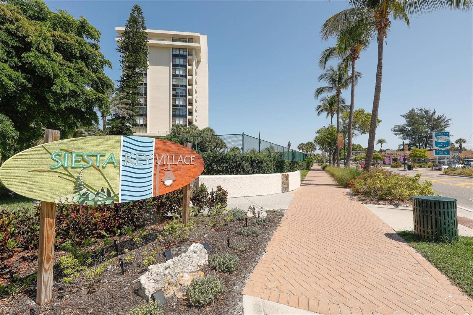 3913 ROBERTS POINT ROAD, Sarasota, FL 34242 3913 ROBERTS POINT ROAD, Sarasota, FL 34242