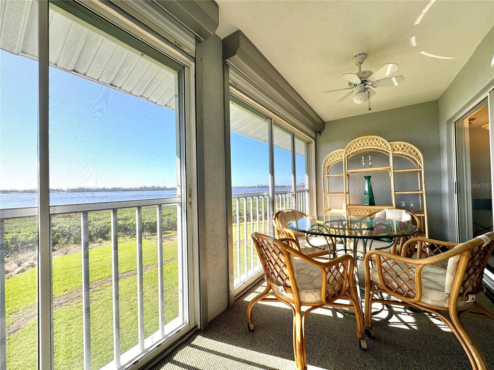 1155 EDGEWATER CIRCLE, #28, Bradenton, FL 34209