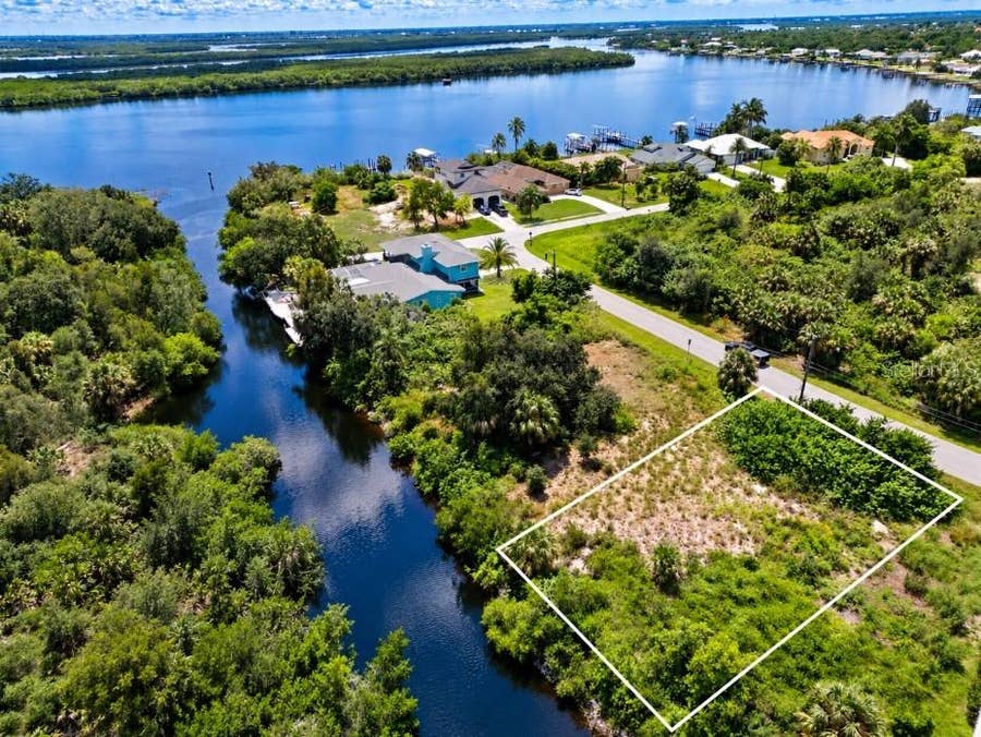 Property photo for 27430 SAN MARCO DRIVE, Punta Gorda, FL