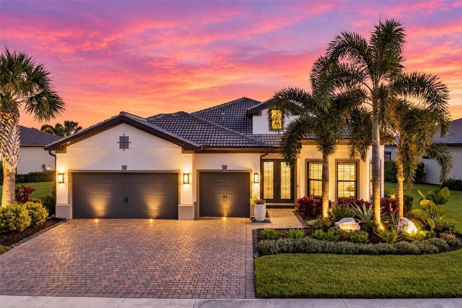 Property photo for 7789 MAINSAIL LANE, Sarasota, FL