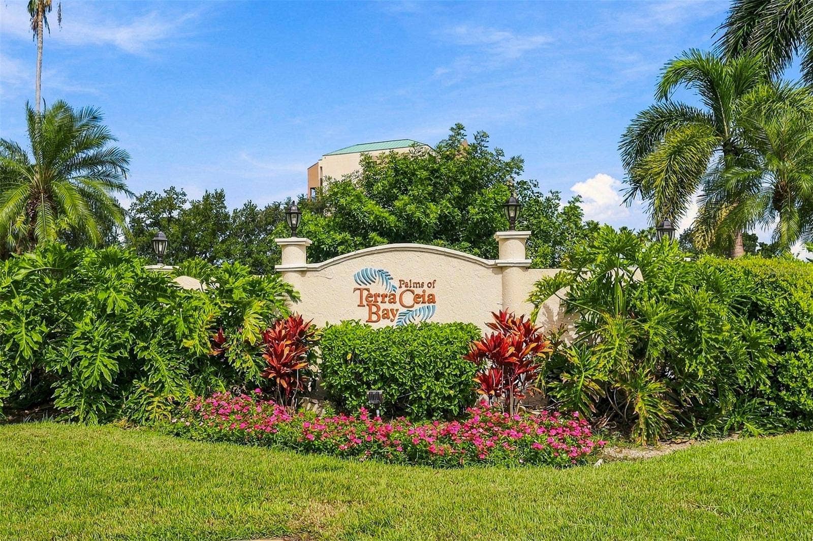 3013 LIVE OAK LANE, #31, Palmetto, FL 34221