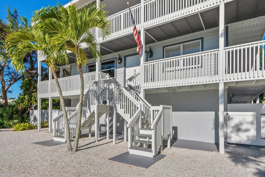 Property photo for 651 AVENIDA DEL NORTE, Sarasota, FL