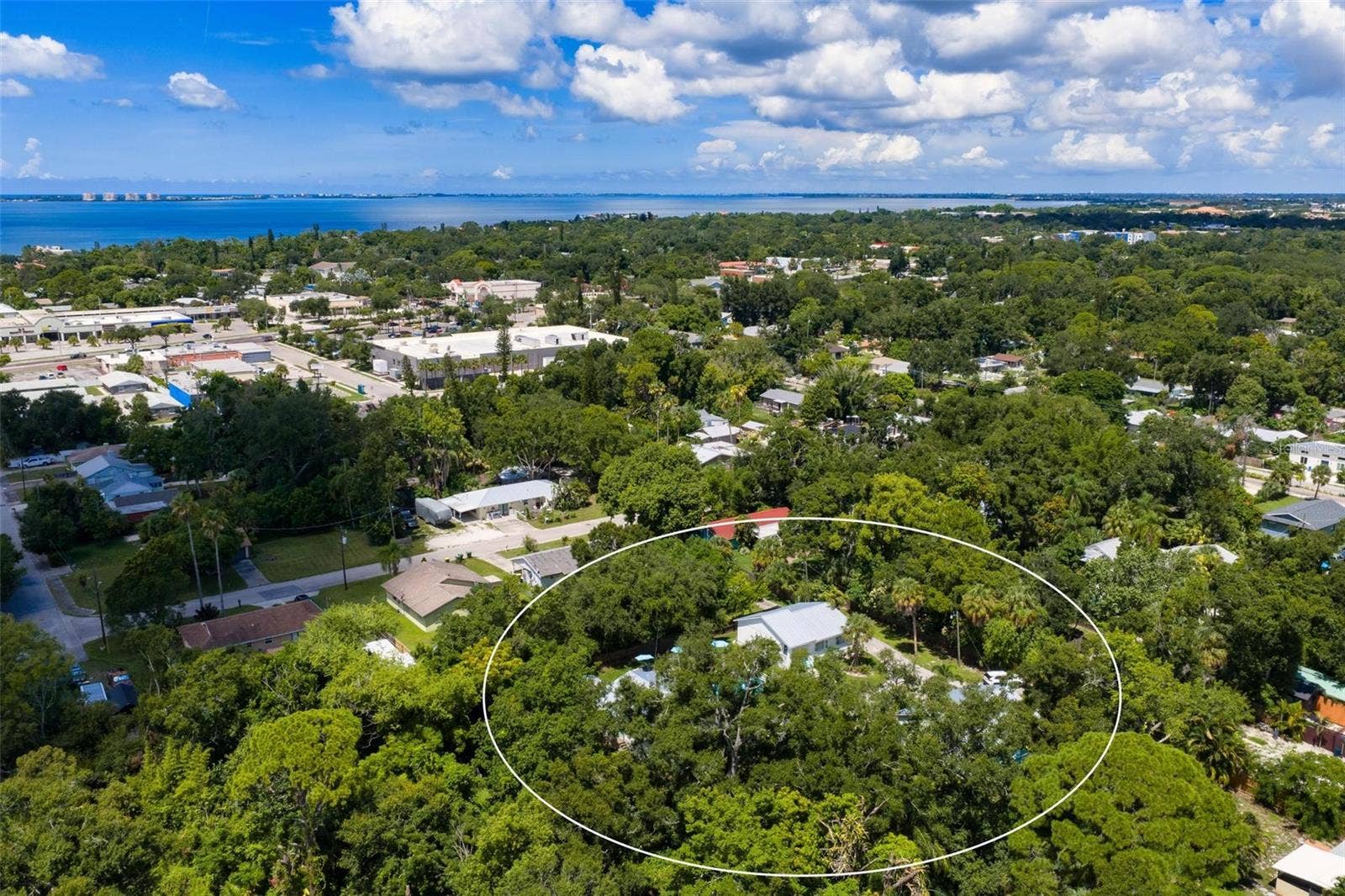 3476 WINTON AVENUE, Sarasota, FL 34234 Close to Ringling museum