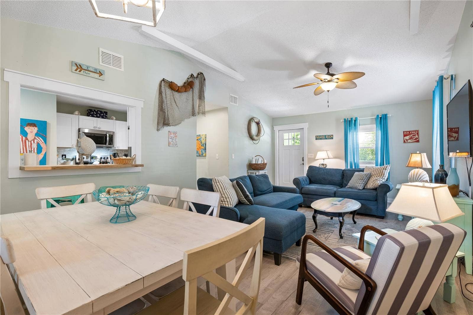 3476 WINTON AVENUE, Sarasota, FL 34234 Cottage 1 Dining room/ living room
