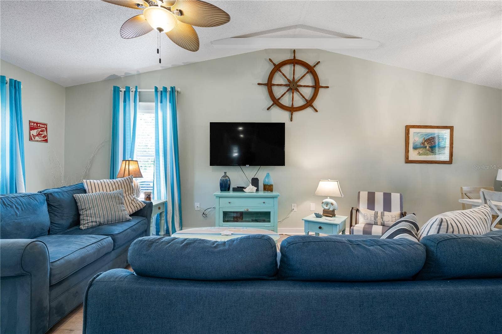 3476 WINTON AVENUE, Sarasota, FL 34234 Cottage 1 Living Room