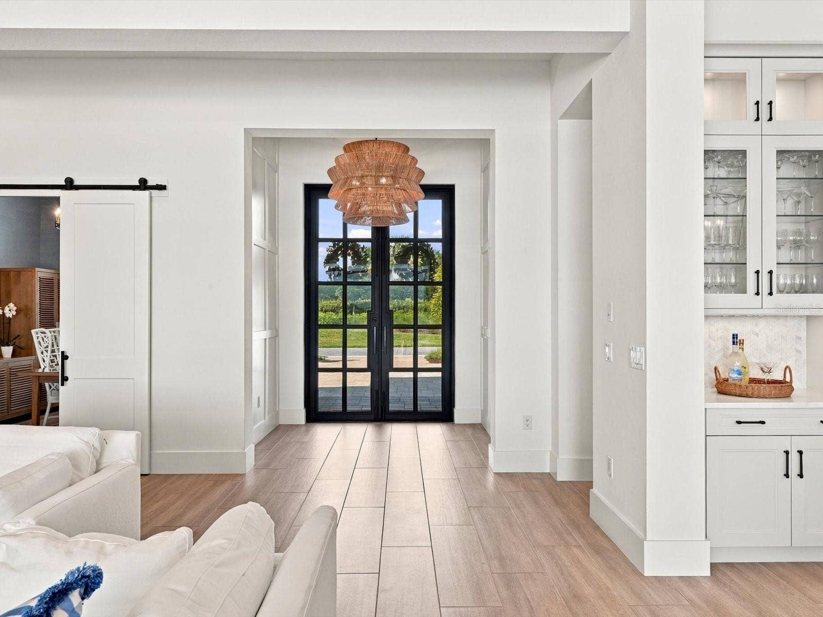 532 BLUE SHELL LOOP, Sarasota, FL 34240 Foyer