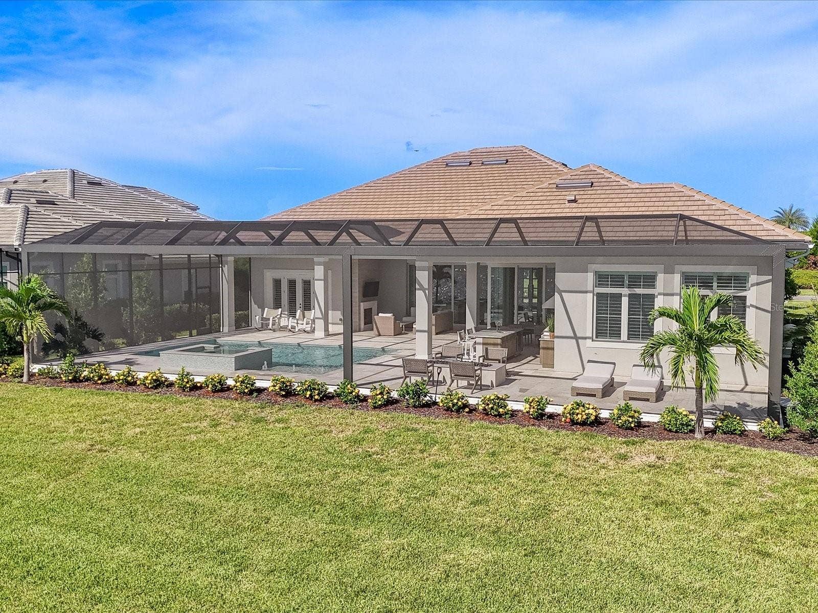 532 BLUE SHELL LOOP, Sarasota, FL 34240 532 BLUE SHELL LOOP, Sarasota, FL 34240