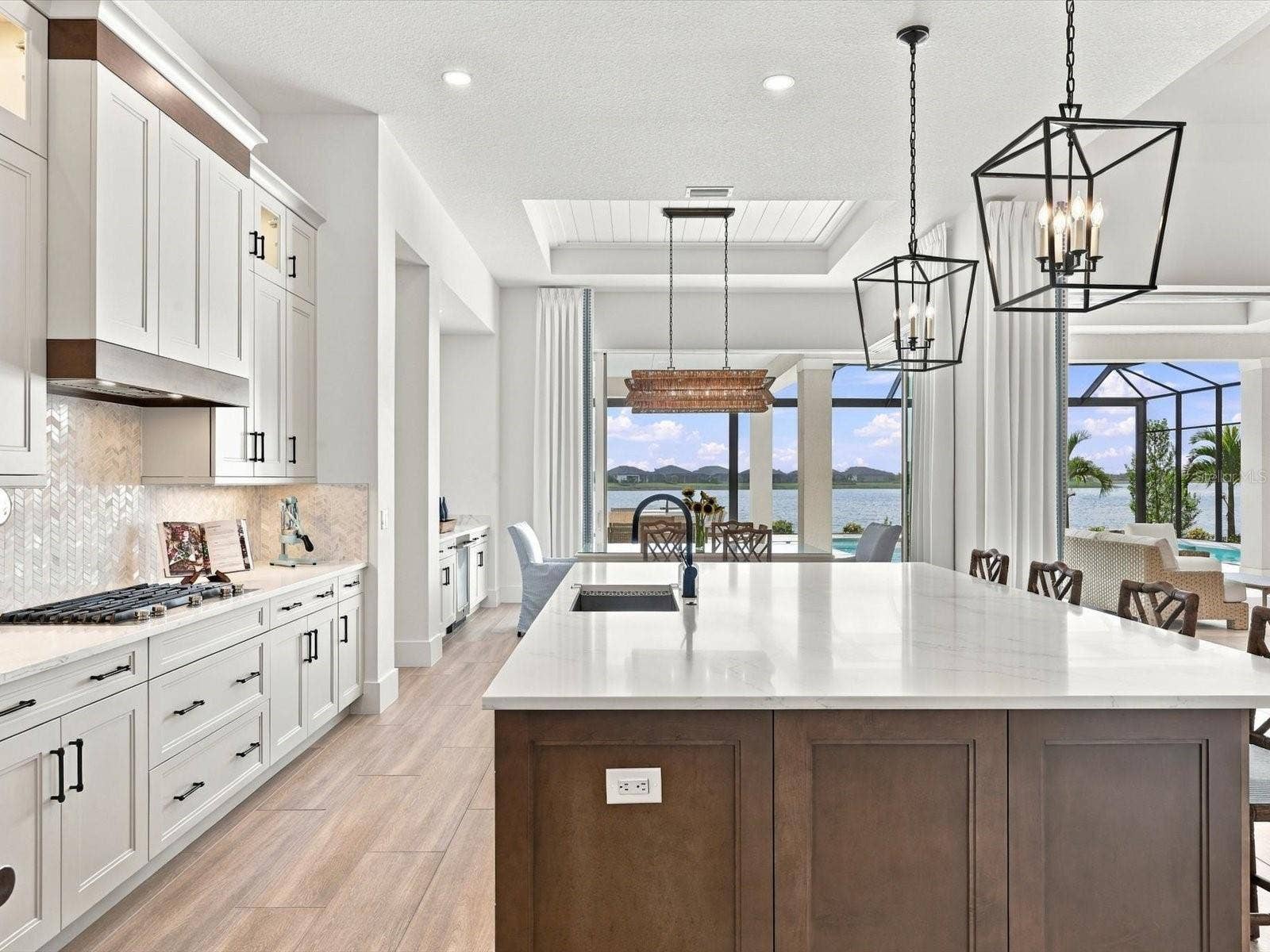 532 BLUE SHELL LOOP, Sarasota, FL 34240 532 BLUE SHELL LOOP, Sarasota, FL 34240