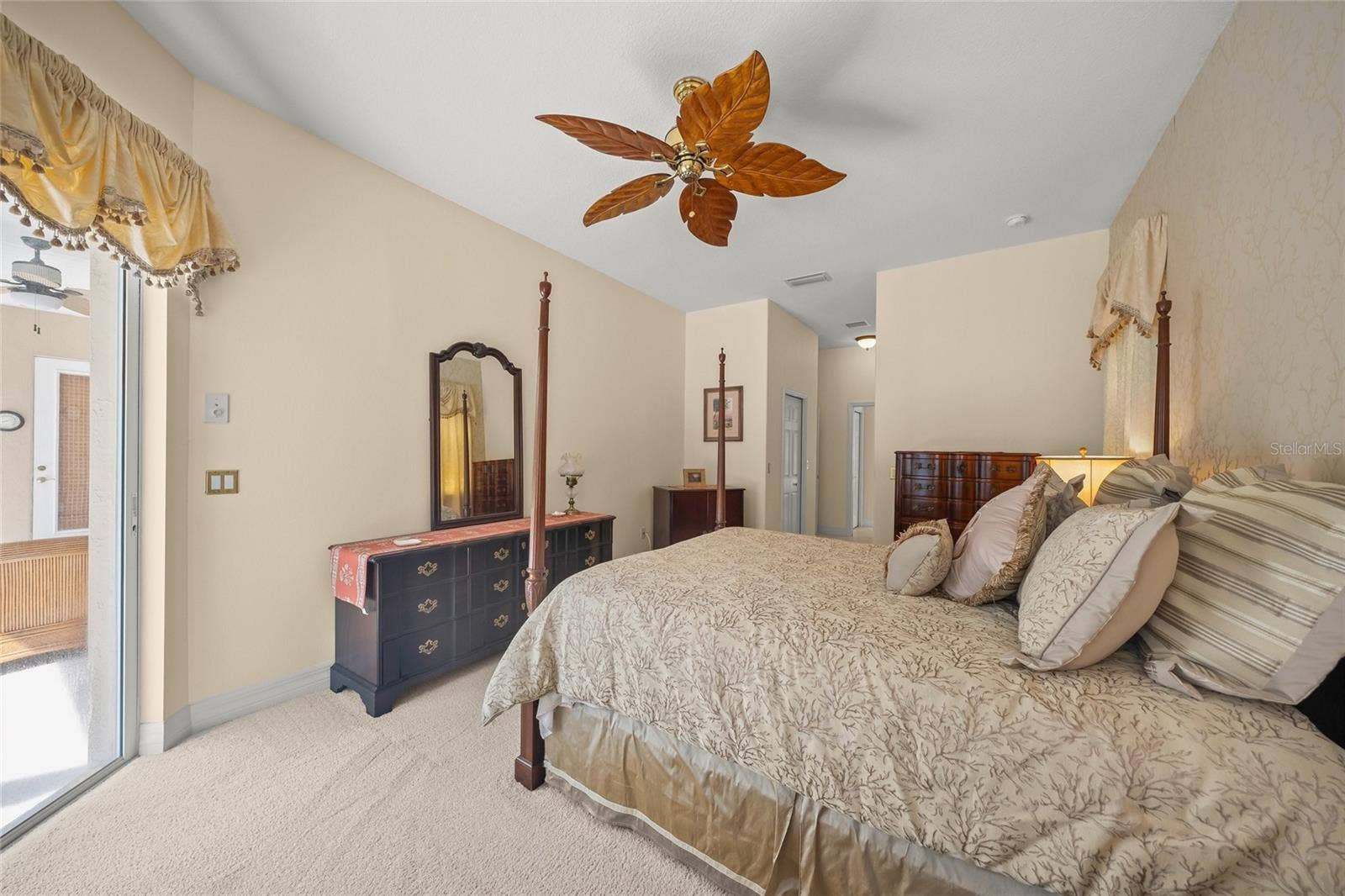 5355 ANTHONY LANE, Sarasota, FL 34233