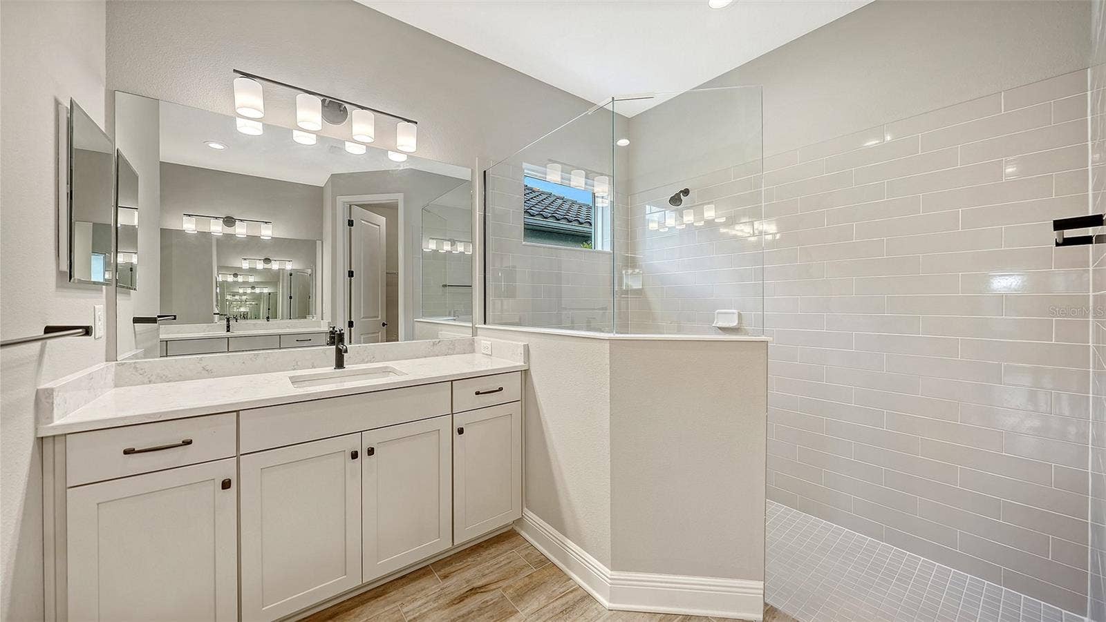 2806 BUTTERFLY JASMINE TRAIL, Sarasota, FL 34240 2806 BUTTERFLY JASMINE TRAIL, Sarasota, FL 34240