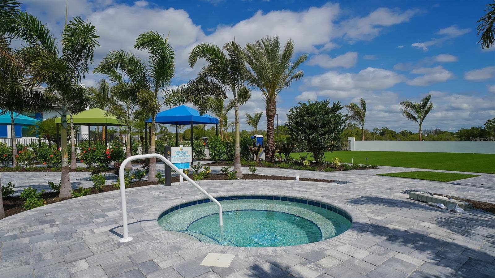 2806 BUTTERFLY JASMINE TRAIL, Sarasota, FL 34240 2806 BUTTERFLY JASMINE TRAIL, Sarasota, FL 34240