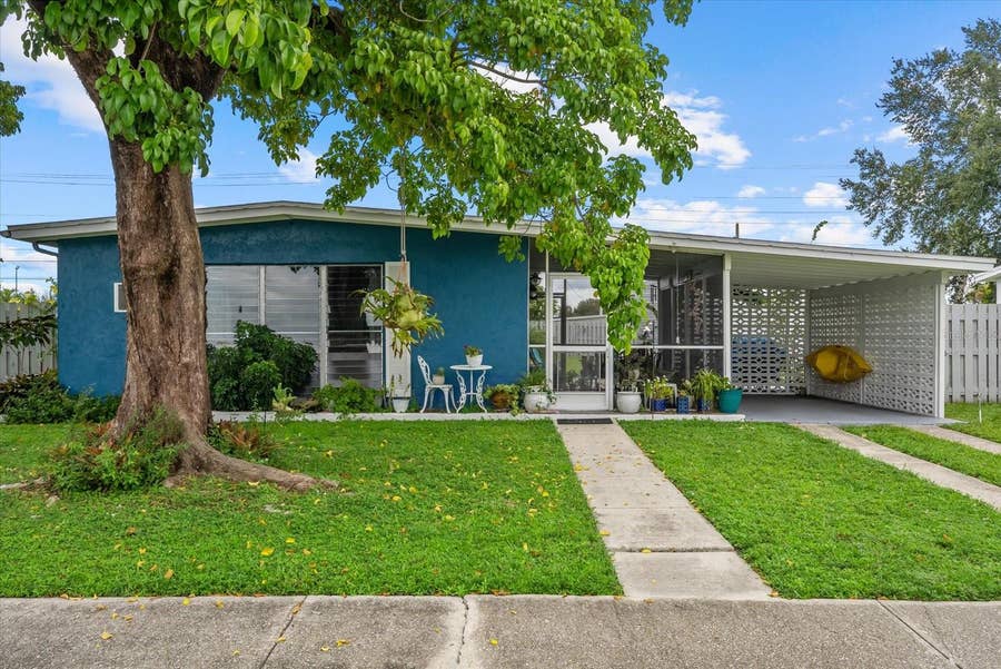 Property photo for 8392 MAUREEN AVENUE, North Port, FL