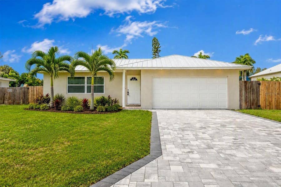 Property photo for 216 24TH STREET NE, Bradenton, FL
