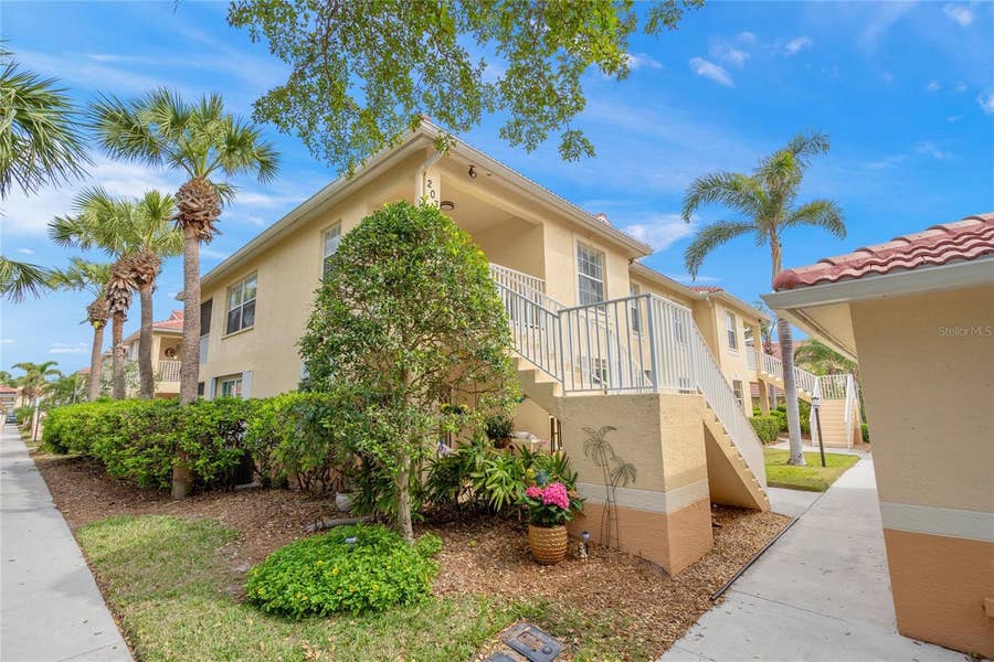 Property photo for 203 CASA DEL LAGO WAY, #203, Venice, FL