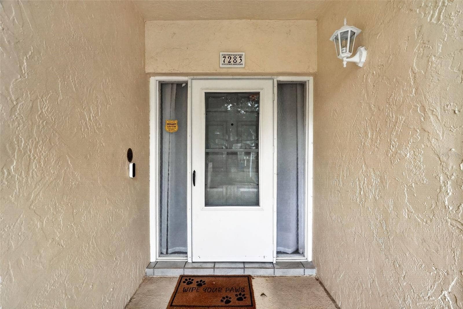 7283 ELEANOR CIRCLE, Sarasota, FL 34243 7283 ELEANOR CIRCLE, Sarasota, FL 34243