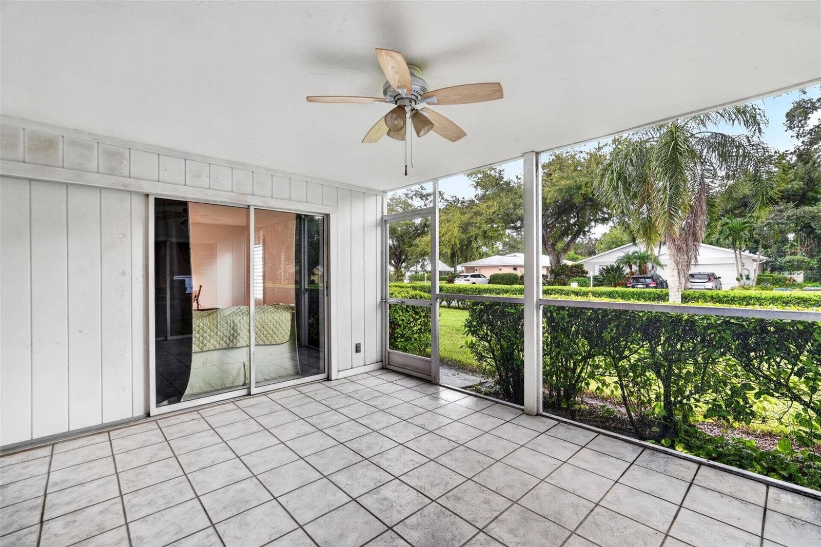 7283 ELEANOR CIRCLE, Sarasota, FL 34243 7283 ELEANOR CIRCLE, Sarasota, FL 34243