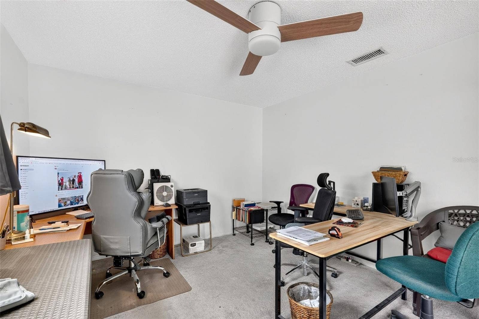 7283 ELEANOR CIRCLE, Sarasota, FL 34243 7283 ELEANOR CIRCLE, Sarasota, FL 34243