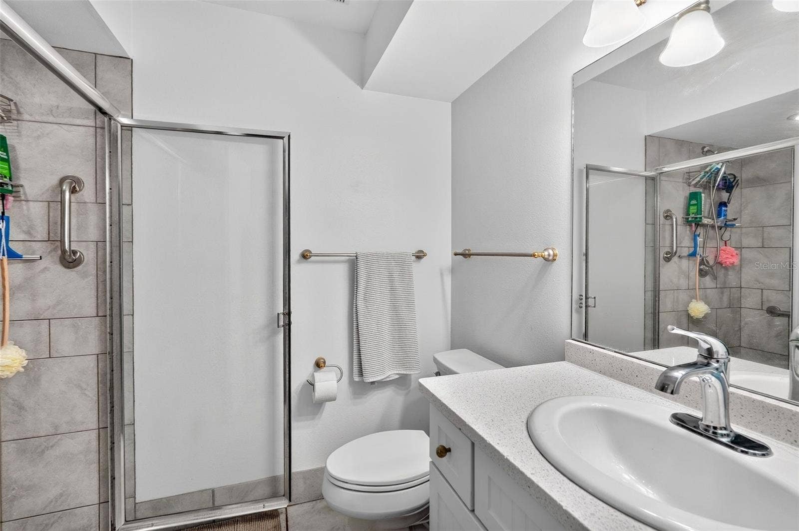 7283 ELEANOR CIRCLE, Sarasota, FL 34243 7283 ELEANOR CIRCLE, Sarasota, FL 34243