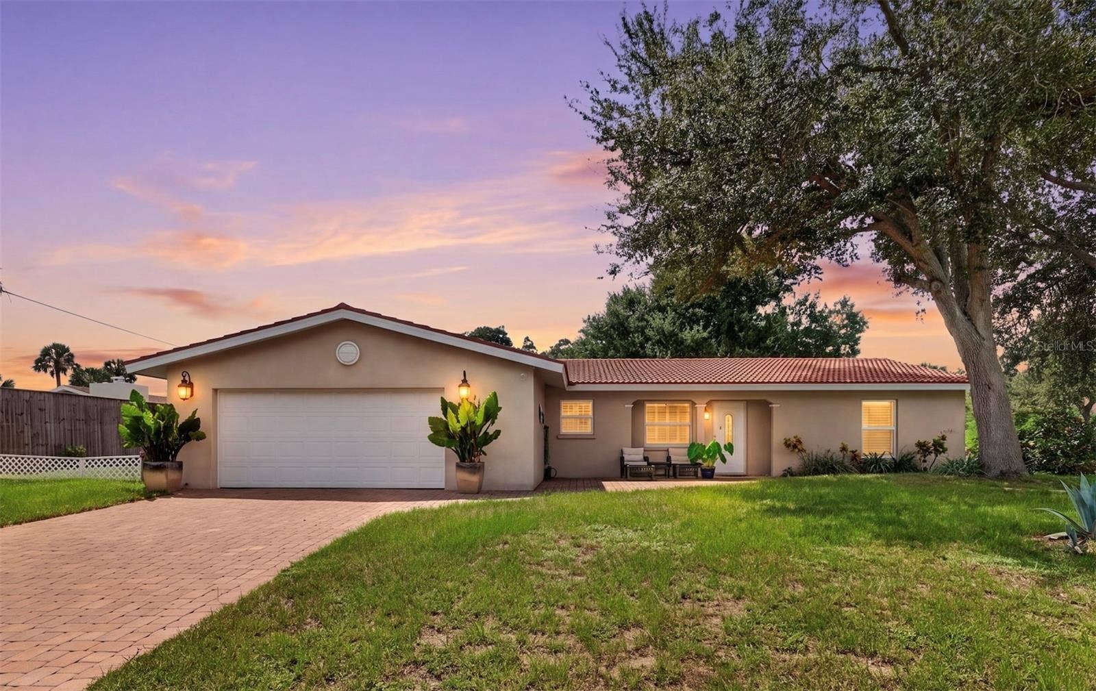 3138 HOMASASSA ROAD, Sarasota, FL 34239 3138 HOMASASSA ROAD, Sarasota, FL 34239