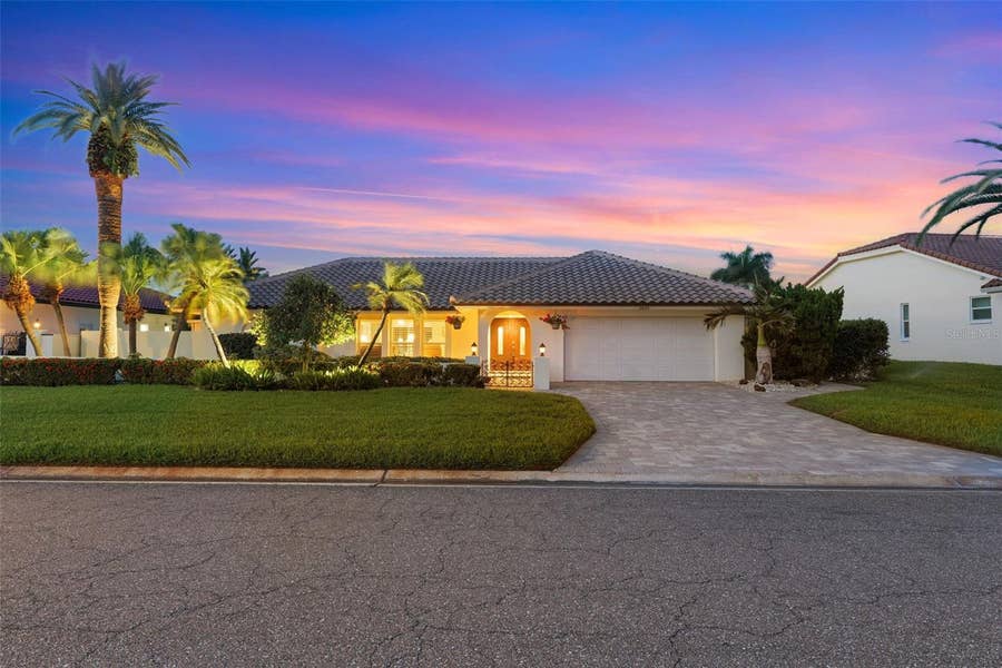 Property photo for 5860 LEELAND STREET S, St Petersburg, FL