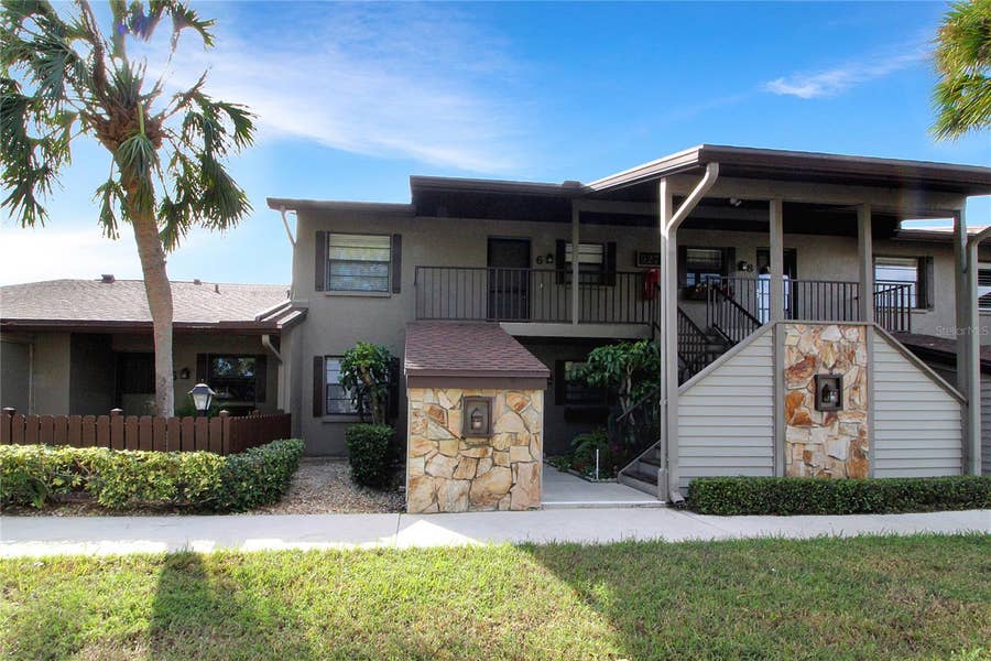 Property photo for 929 CAPRI ISLES BOULEVARD, #22, Venice, FL