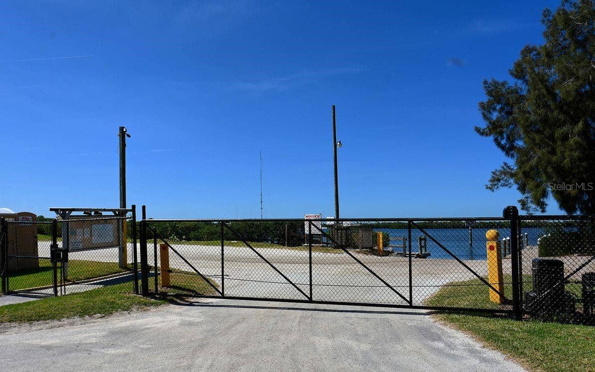 452 50TH STREET W, Palmetto, FL 34221 452 50TH STREET W, Palmetto, FL 34221