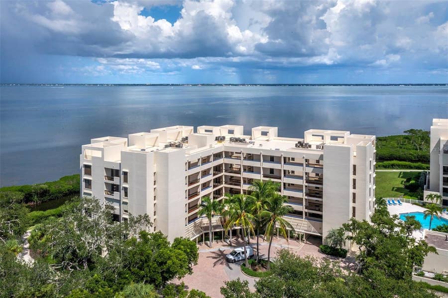 Property photo for 2020 HARBOURSIDE DRIVE, #442, Longboat Key, FL