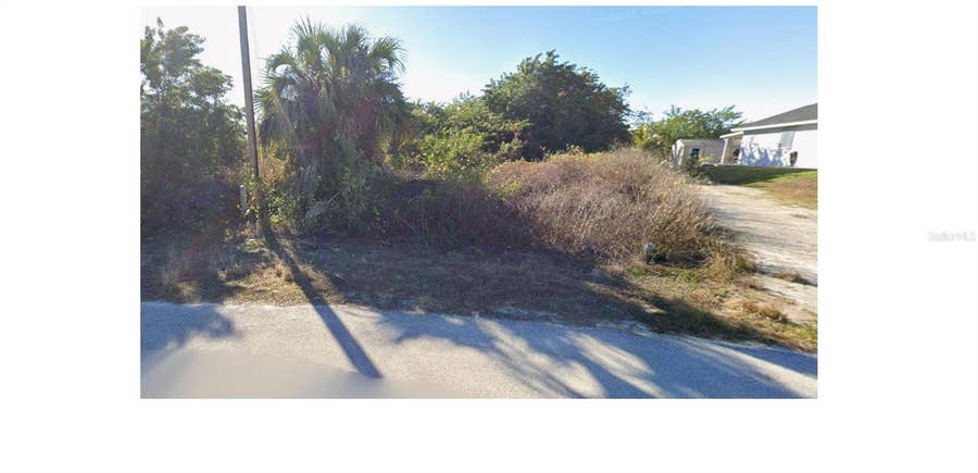 Property photo for 537 KINGSBURY LANE, Lehigh Acres, FL