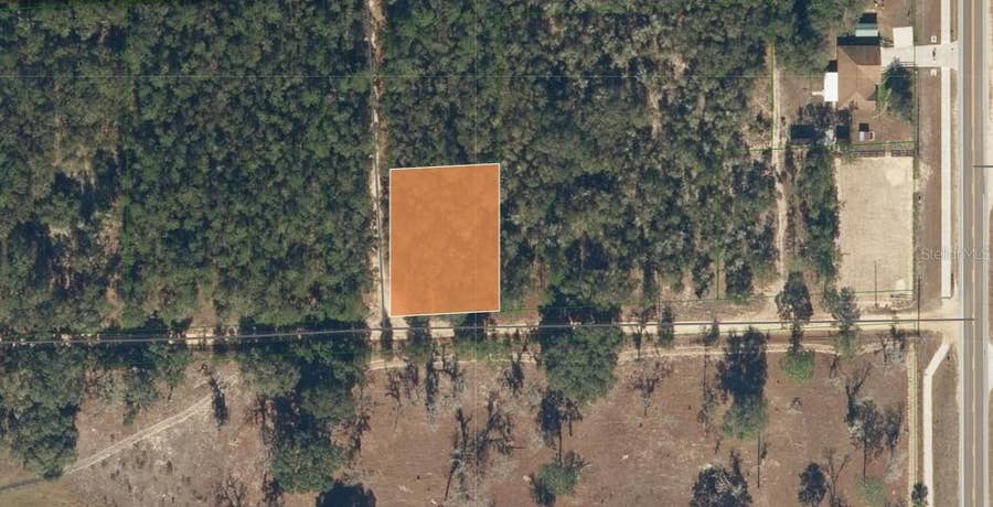Property photo for 22-10-24-7950-0090-0090 LAKE SHORE DRIVE, Interlachen, FL