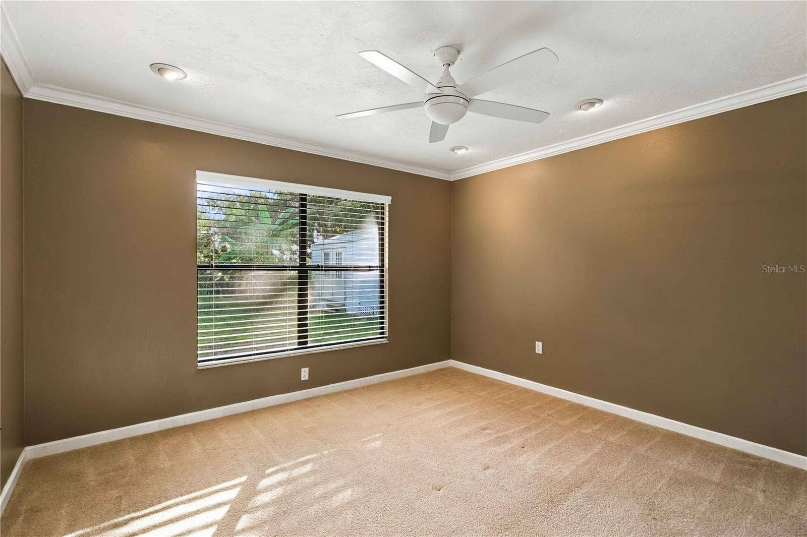 4271 BERKSHIRE DRIVE, Sarasota, FL 34241 4271 BERKSHIRE DRIVE, Sarasota, FL 34241
