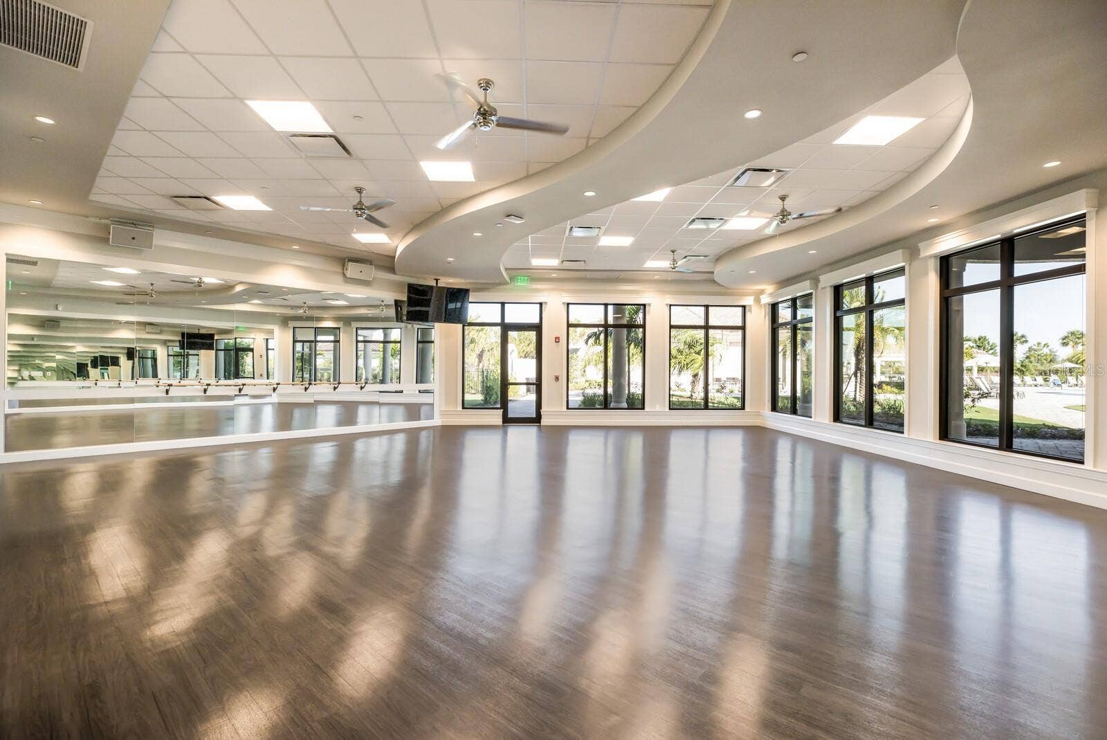 5614 PALMER CIRCLE, #206, Bradenton, FL 34211 5614 PALMER CIRCLE, #206, Bradenton, FL 34211