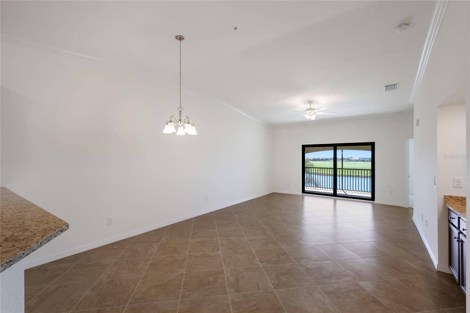 5614 PALMER CIRCLE, #206, Bradenton, FL 34211 5614 PALMER CIRCLE, #206, Bradenton, FL 34211