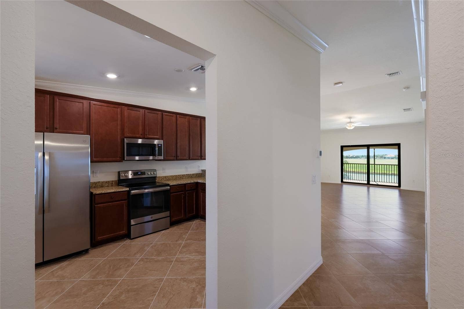 5614 PALMER CIRCLE, #206, Bradenton, FL 34211 5614 PALMER CIRCLE, #206, Bradenton, FL 34211