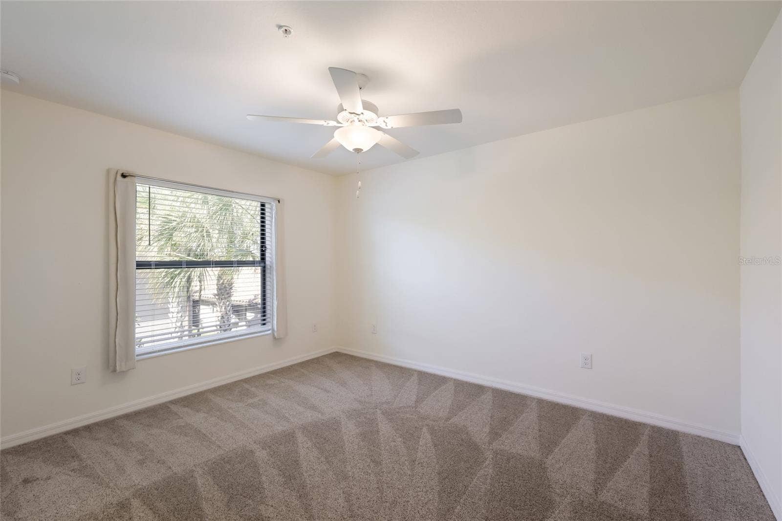 5614 PALMER CIRCLE, #206, Bradenton, FL 34211 5614 PALMER CIRCLE, #206, Bradenton, FL 34211