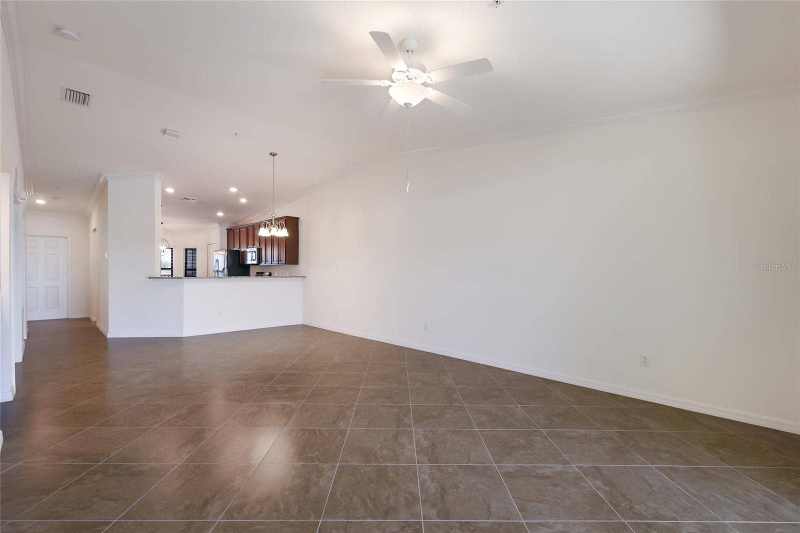 5614 PALMER CIRCLE, #206, Bradenton, FL 34211 5614 PALMER CIRCLE, #206, Bradenton, FL 34211