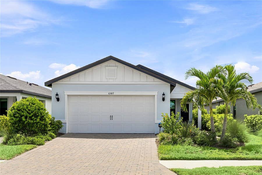 Property photo for 6587 SILVERSTAR DRIVE, Sarasota, FL