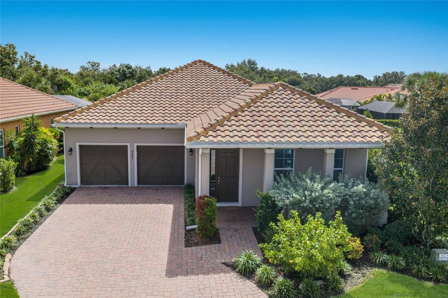 Property photo for 4621 ROYAL DORNOCH CIRCLE, Bradenton, FL