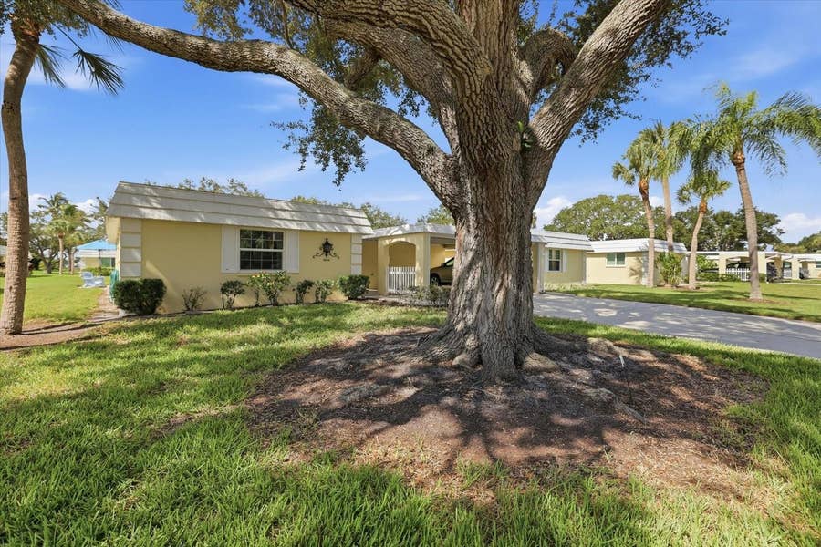 Property photo for 5826 DRIFTWOOD PLACE, Sarasota, FL