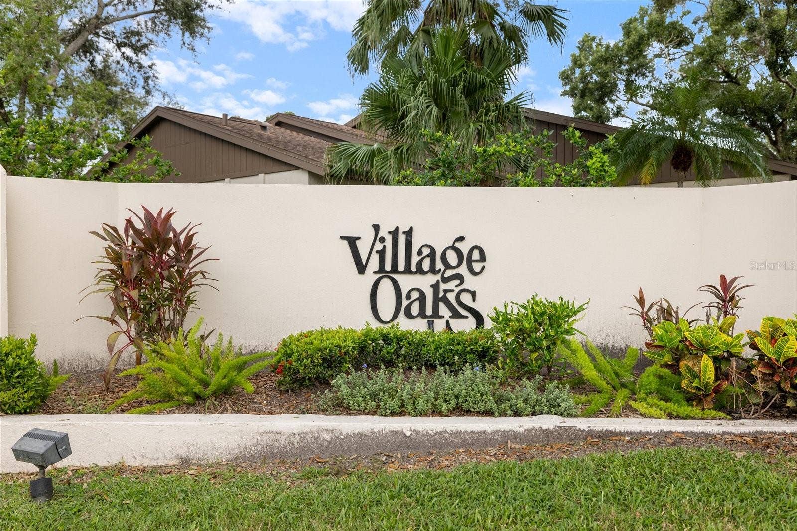 462 OAK HILL CIRCLE, #5, Sarasota, FL 34232 462 OAK HILL CIRCLE, #5, Sarasota, FL 34232
