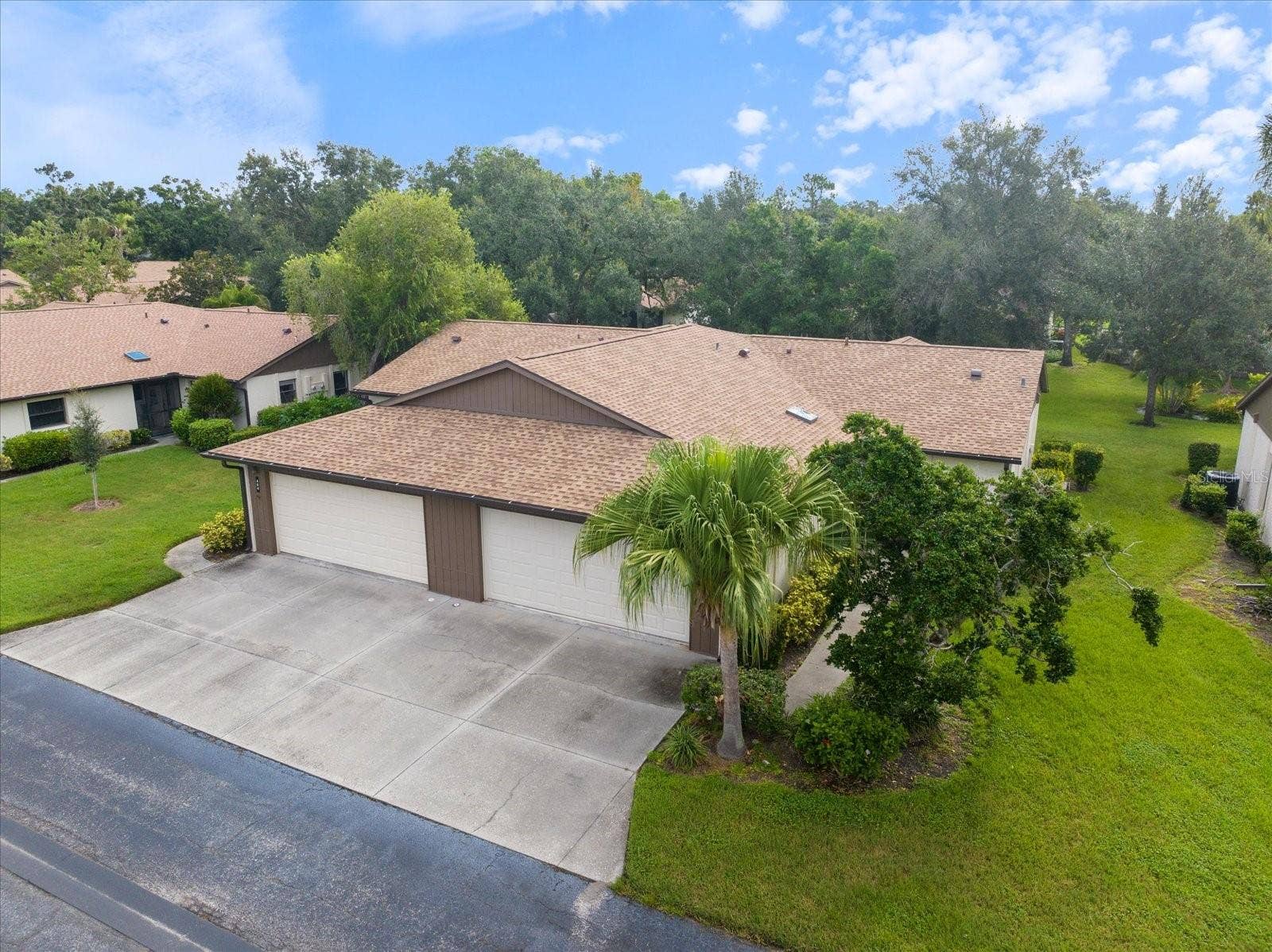 462 OAK HILL CIRCLE, #5, Sarasota, FL 34232 462 OAK HILL CIRCLE, #5, Sarasota, FL 34232
