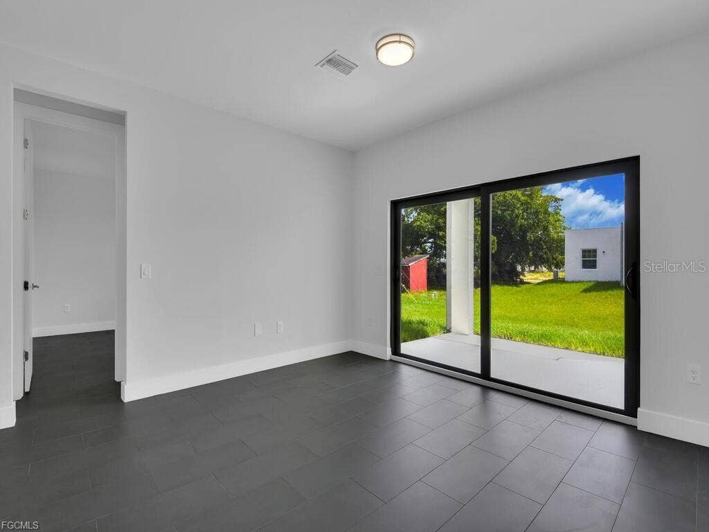 5013-5015 24TH STREET SW, Lehigh Acres, FL 33973 5013-5015 24TH STREET SW, Lehigh Acres, FL 33973