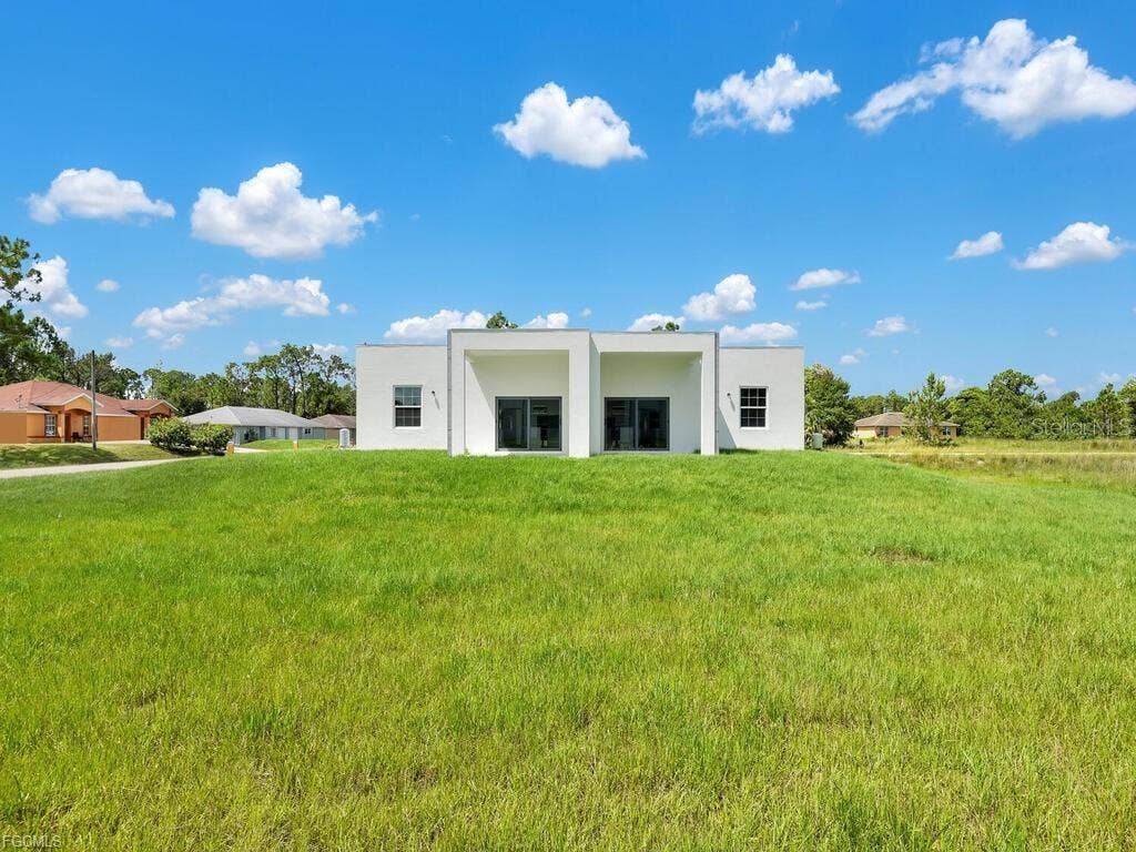 5013-5015 24TH STREET SW, Lehigh Acres, FL 33973 5013-5015 24TH STREET SW, Lehigh Acres, FL 33973