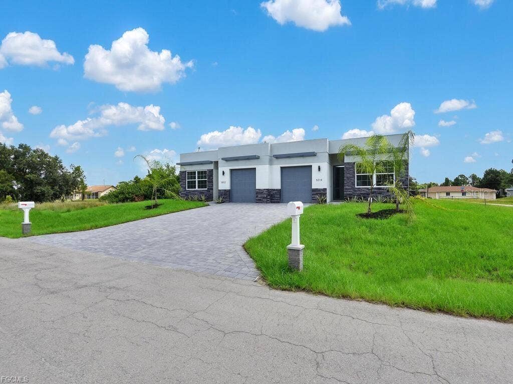 5013-5015 24TH STREET SW, Lehigh Acres, FL 33973 5013-5015 24TH STREET SW, Lehigh Acres, FL 33973